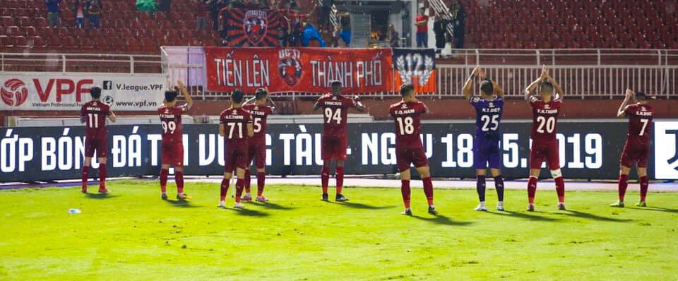 Tri ân khán giả của Câu lạc Bộ Bóng Đá Thành Phố Hồ Chí Minh Tri ân khán giả của Câu lạc Bộ Bóng Đá Thành Phố Hồ Chí Minh